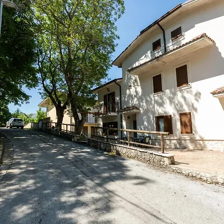 “le Noci” * Sant'Eufemia a Maiella